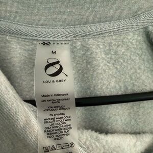 Lou & Grey LOFT sweatshirt with zipper